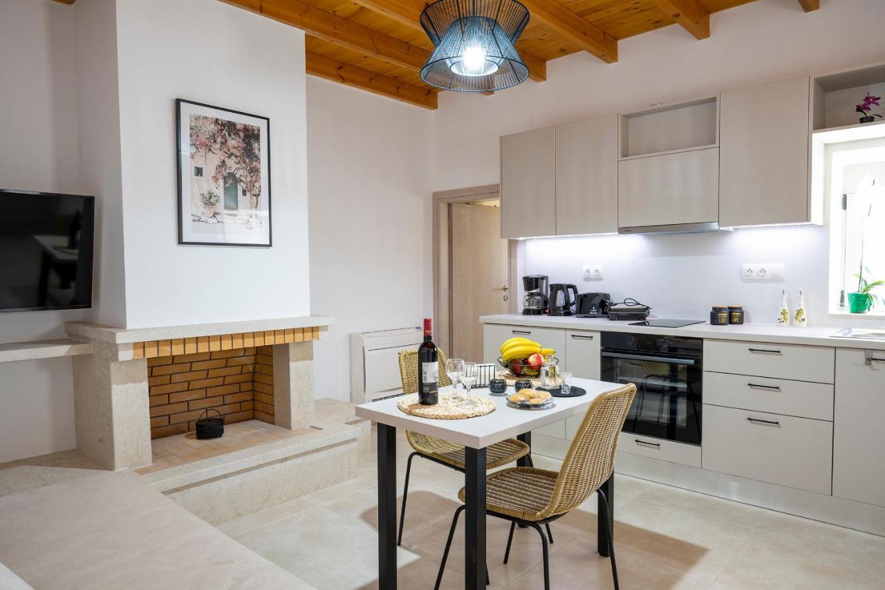 Klelia'S Apartments Παλαίκαστρο Εξωτερικό φωτογραφία